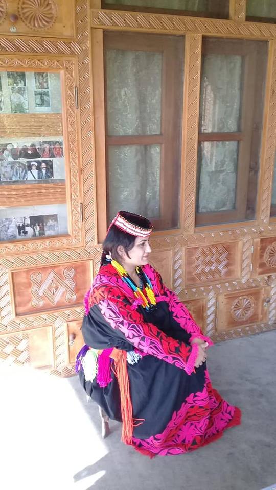 42914351_10156395153480791_8090197258571612160_n